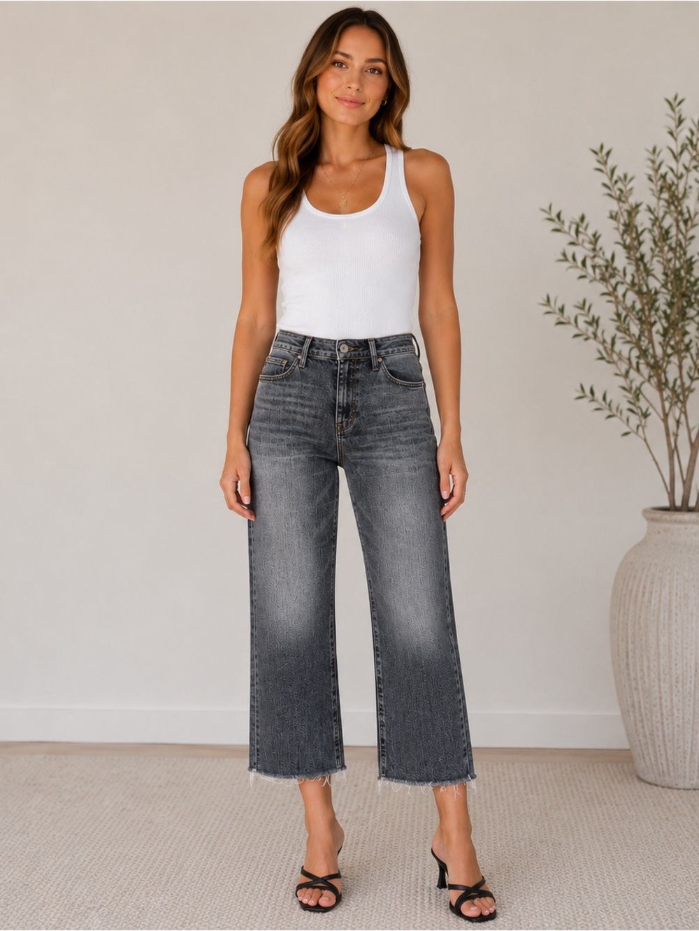 FRAME Le High Straight BOSWORTH Cropped Raw Hem Jeans Black Gray Size 29